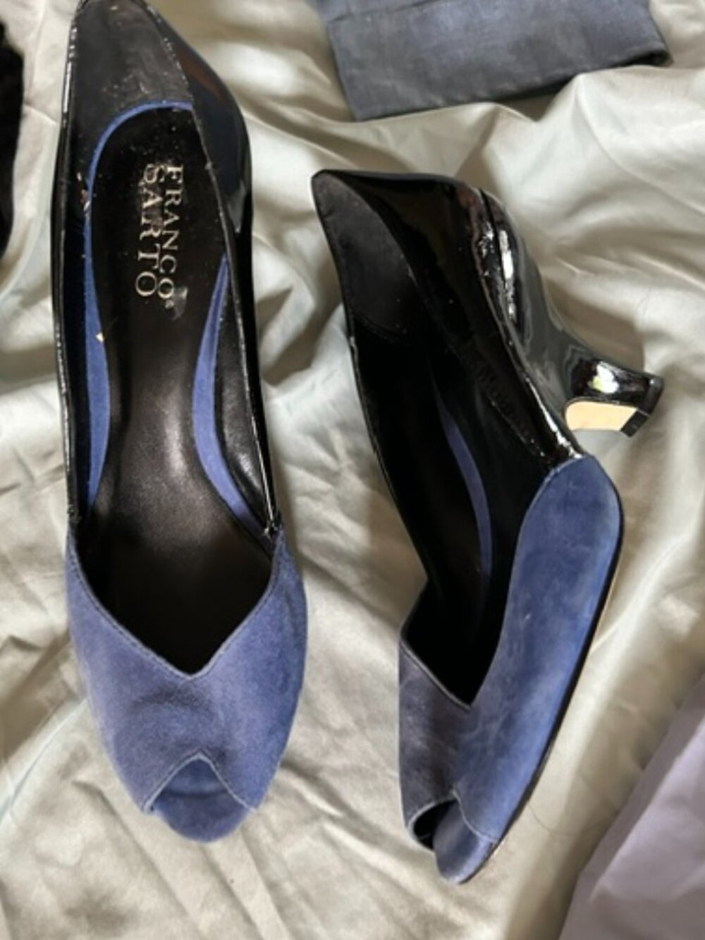 Franco SArto blue black kitten womens size dress s 7 seven shoes short  heels